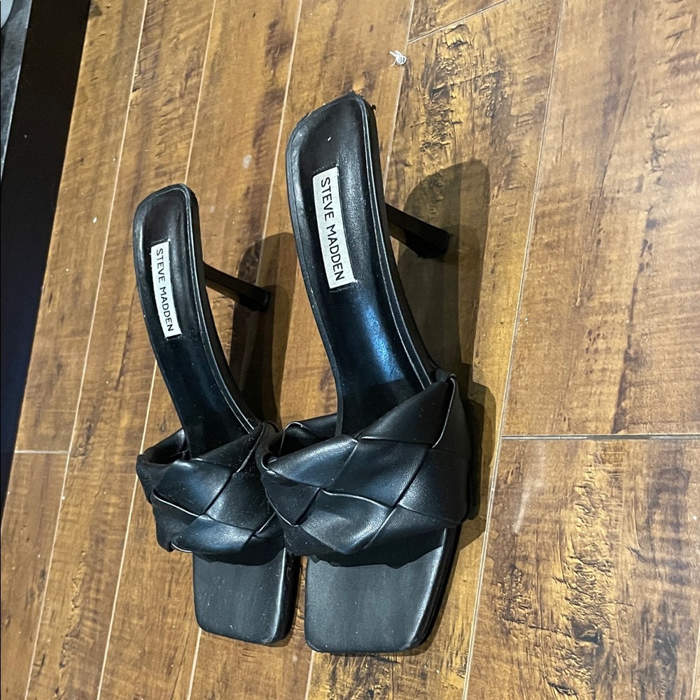 Steve Madden Black Braided Mules